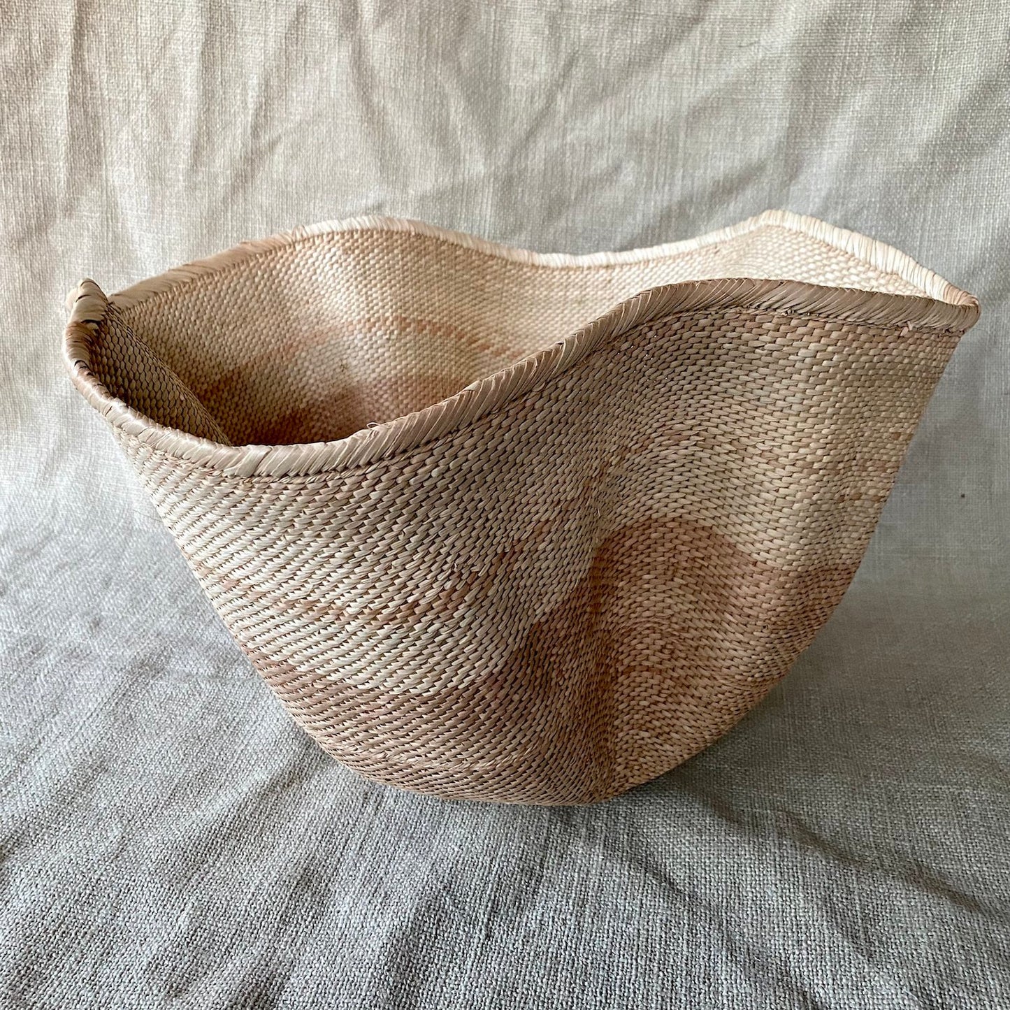 Dancing Basket